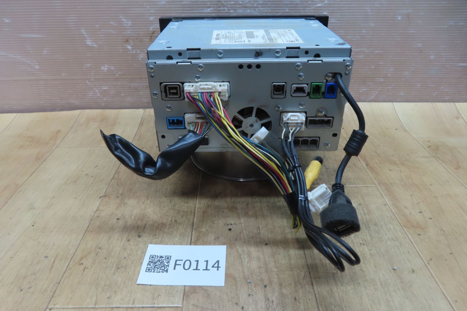 ☆F0114/日産純正 MC313D-W メモリーナビ 2016年 地デジフルセグ内蔵