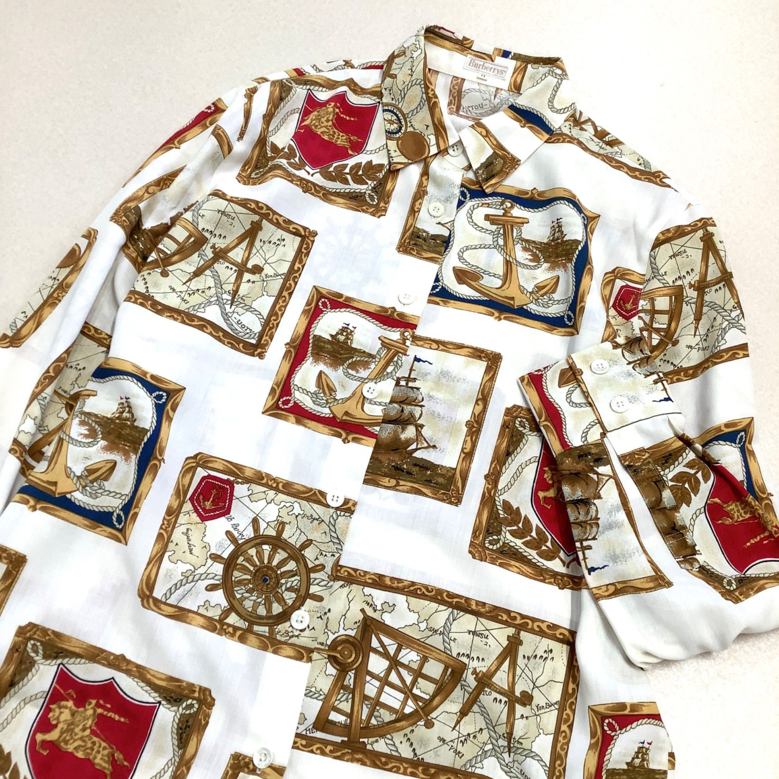 【送料無料限定SALE】専用　希少 90s old BURBERRY ロゴ総柄 ヘンリーネック Tシャツ トップス