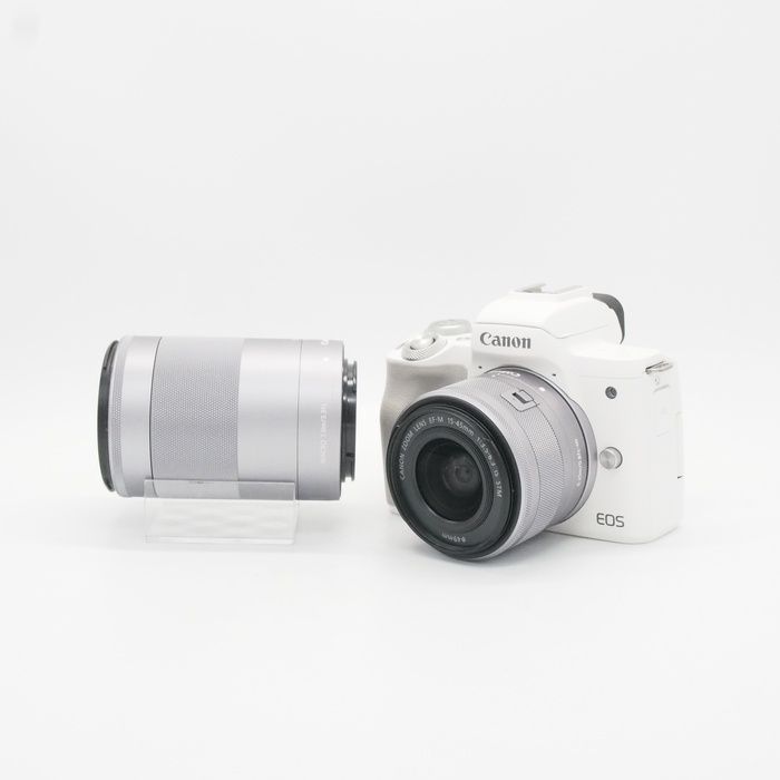 ❤️超人気最新モデル❤️Canon EOS Kiss M2 ホワイト Amazon.co.jp: Canon ミラーレス一眼カメラ EOS Kiss M2