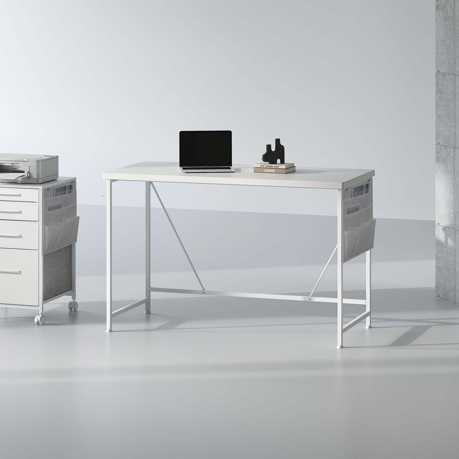 机 在宅ワークデスク