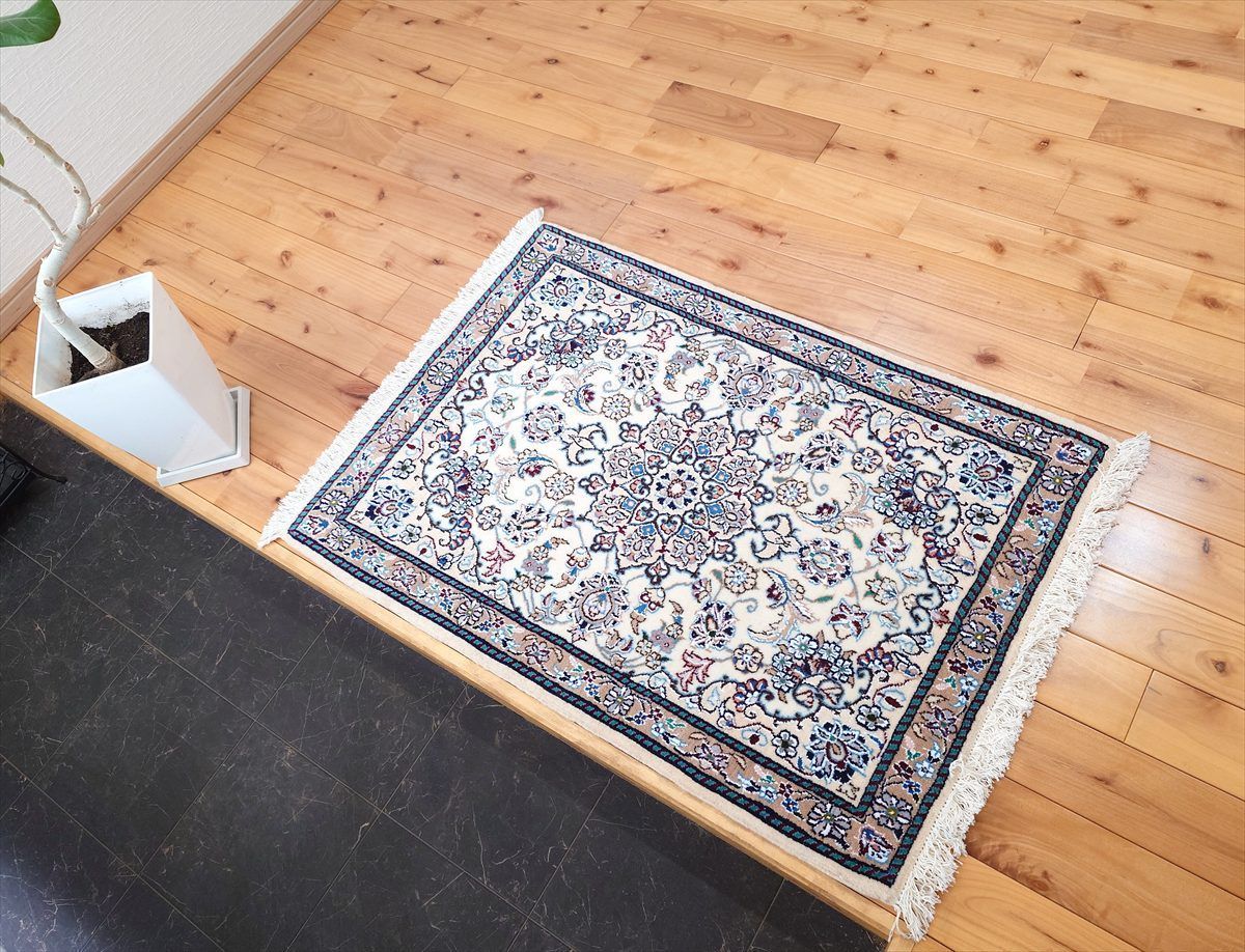 ペルシャ絨毯 ナイン産 9La ラグ 60x90 手織り 玄関マット ペルシャ ペルシャ絨毯 ナイン産 9La ラグ 60x90 手織り 愛でる 玄関