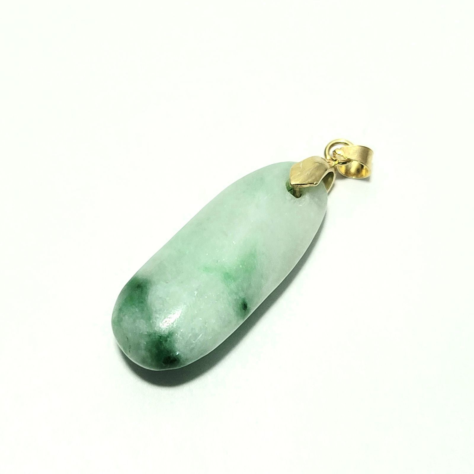 糸魚川翡翠キャツアイ１８金ペンダント１０mm 販売 糸魚川翡翠:ペンダントトップ:金具(sv925)付き ms-PT0010 糸魚川