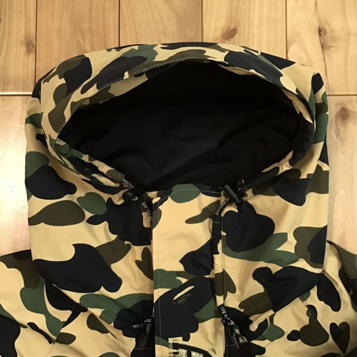 GORE TEX スノボジャケット Mサイズ a bathing ape BAPE snowboard jacket エイプ ベイプ アベイシングエイプ 迷彩 1st camo yellow