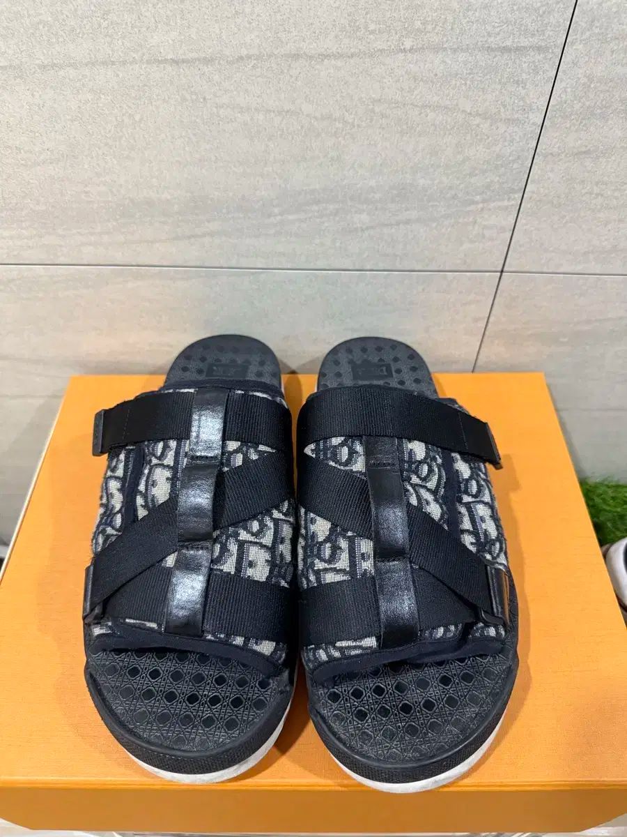 DIOR ディオール サンダル スリッパ 270
