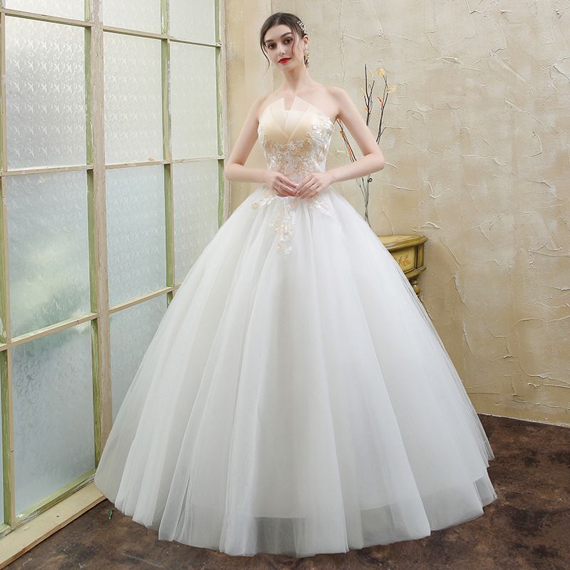 送料無料 森系フレンチスタイル ウェディングドレス 花嫁用 ストラップレス スリム効果 シンプル 結婚式 ロング丈 軽やかドレス