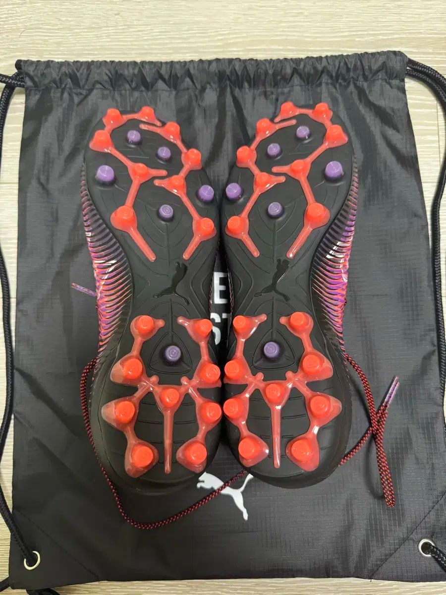 PUMA プーマ