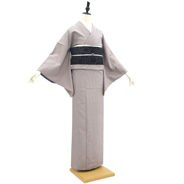 中古】 本塩沢 着物 リサイクル 正絹 塩沢 塩澤 ピンクグレー 黒グレー