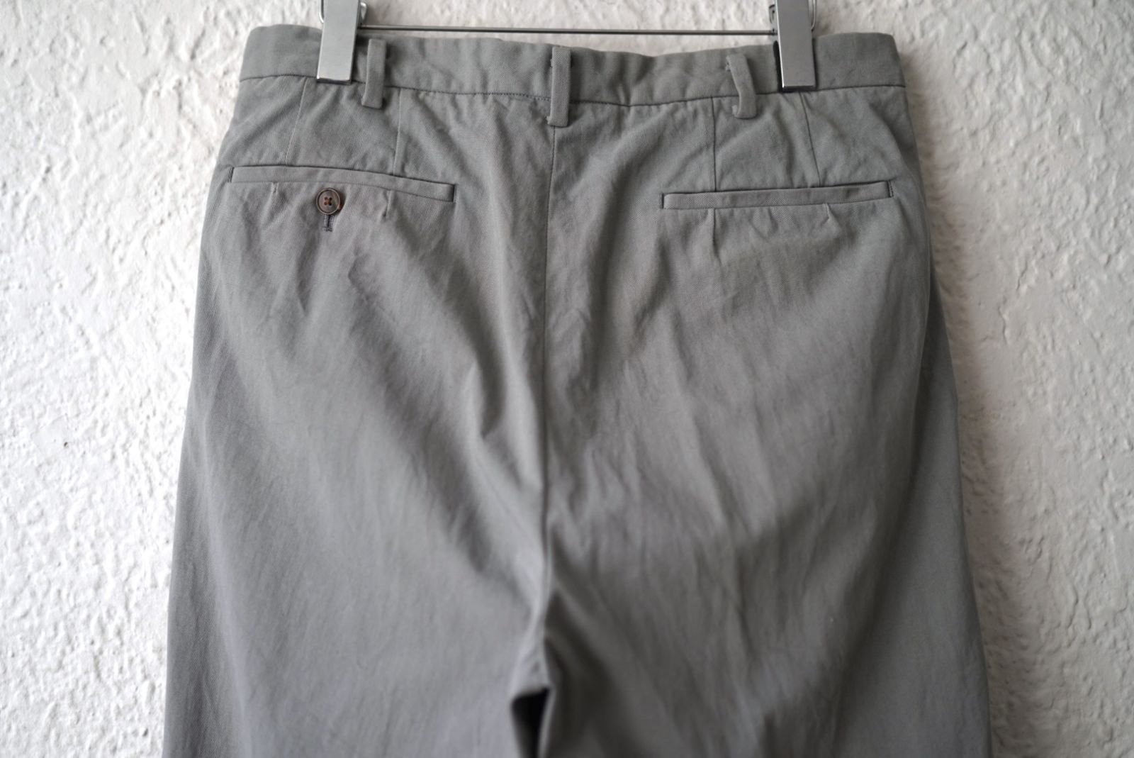 23SS TROUSER006 GEORGE 2タックチノトラウザーズパンツ / HEUGN(ユーゲン)