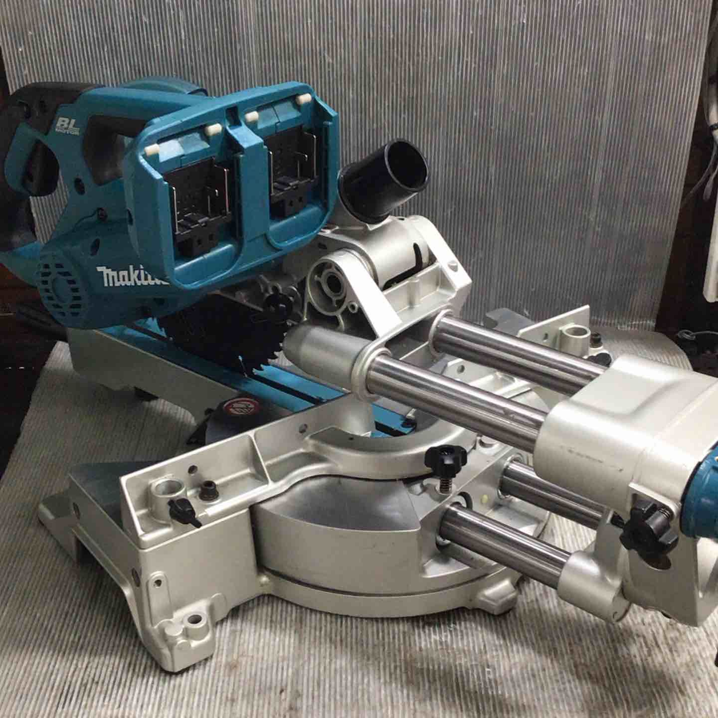 マキタ makita