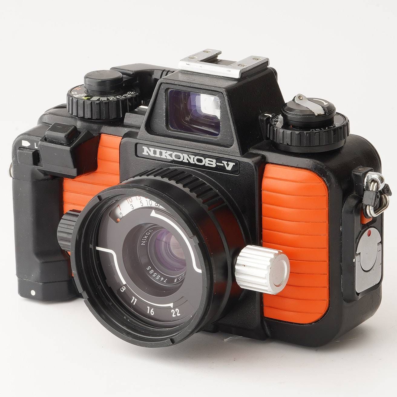 ニコン Nikon Nikonos-V / Nikkor 35mm F2.5 水中カメラ - メルカリ