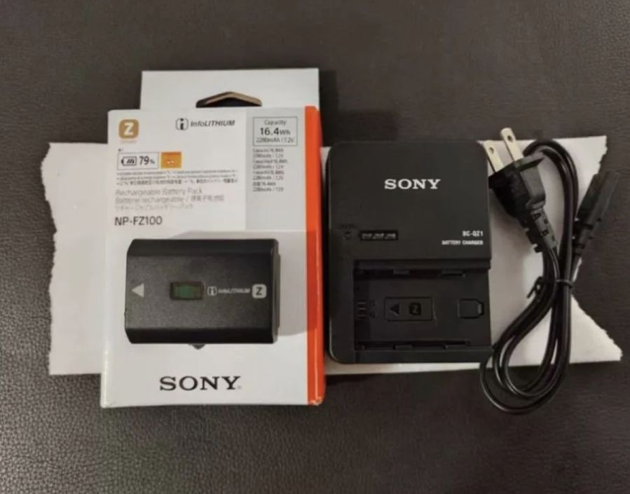 SONY NP-FZ100 バッテリーと充電器セット——PSE认证