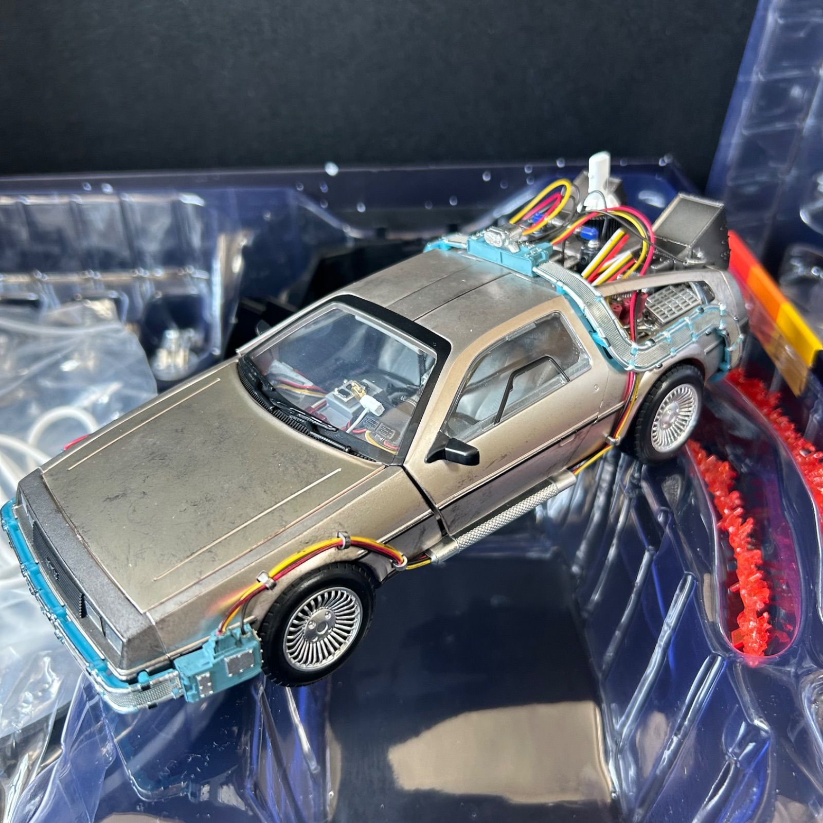 デラックス版 フィギュア