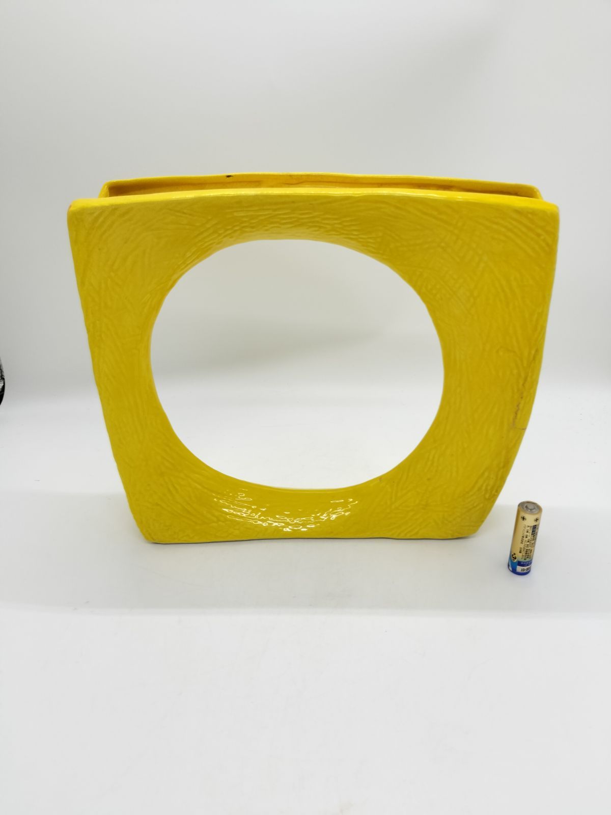池坊花器 レトロ ヴィンテージ品美しい色合い 正昭作品 ヴィンテージ 豪華 部屋を彩るヴィンテージの花瓶たち | 京都河原町のUSEDを拡張