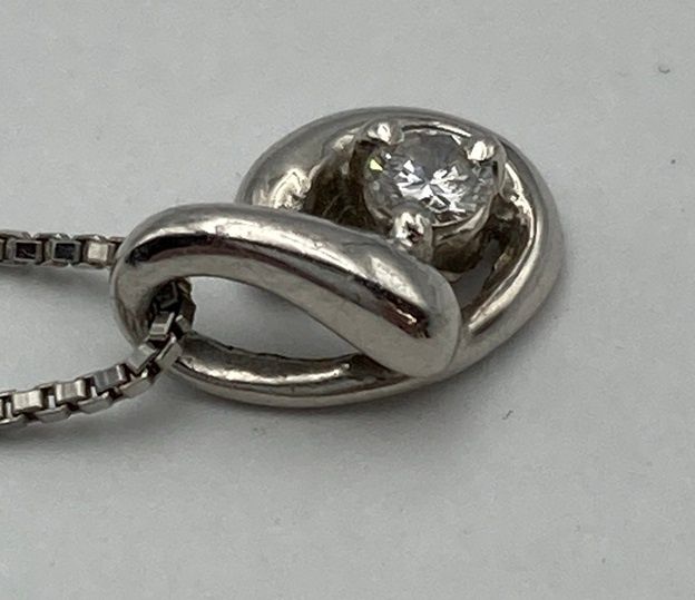 Pt900/Pt850 ダイヤ0.10ct プラチナネックレス 1粒ダイヤ ベネチアン  