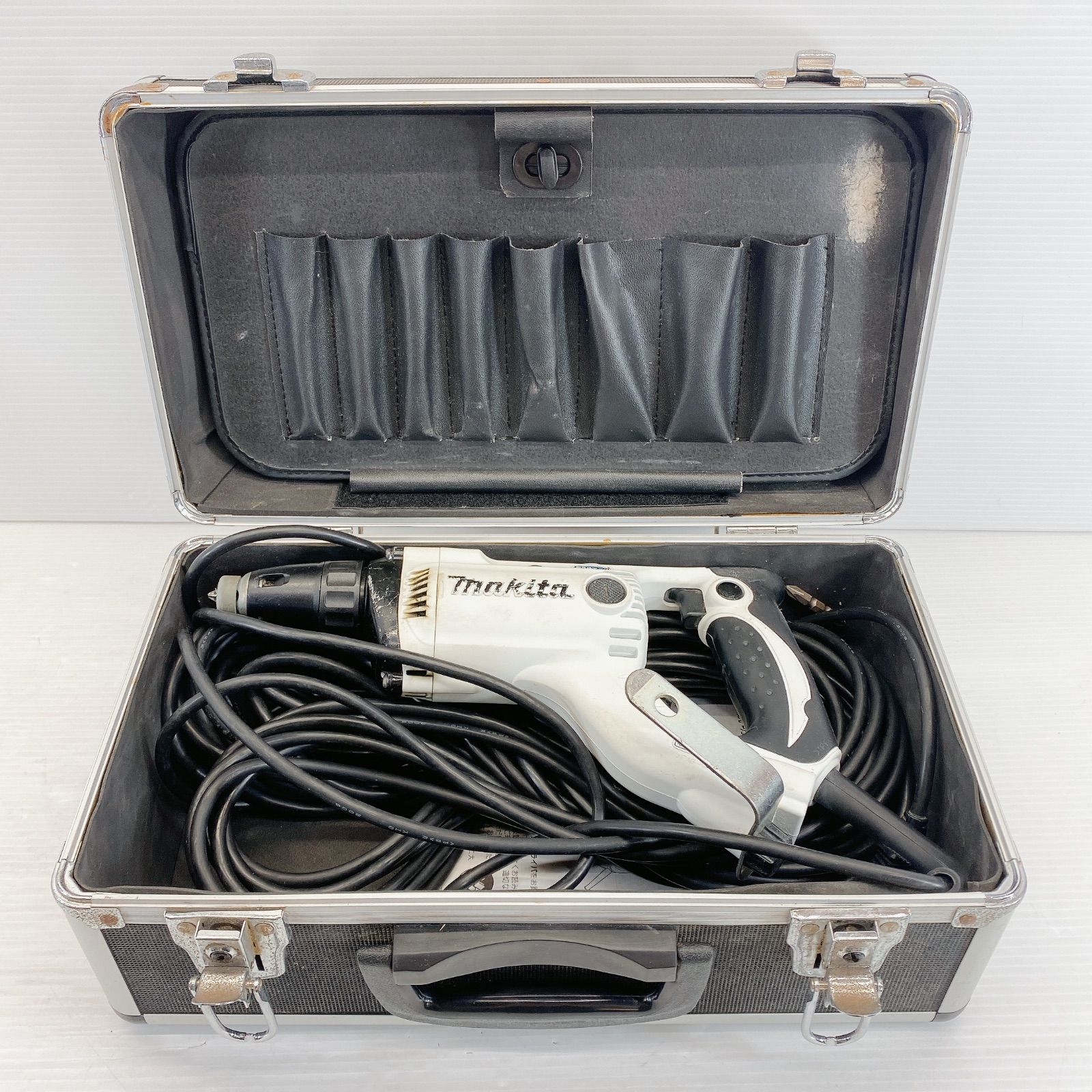 マキタ スクリュードライバ Amazon | マキタ(Makita) オートパックスクリュードライバ 6840