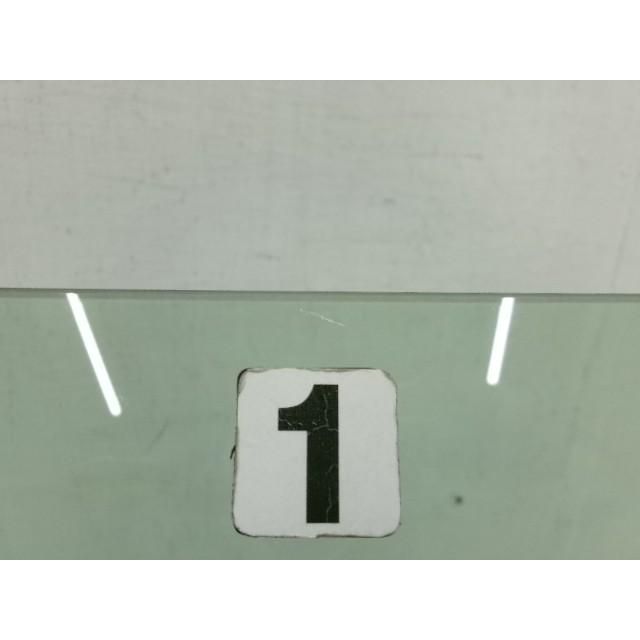 右Fドアガラス 203000