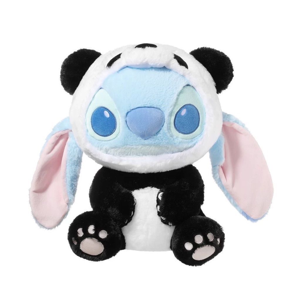 MINISO海外限定 スティッチ ぬいぐるみ キーホルダー　panda Panda mode: ON. Stitch approved. 😎🐼 More plush pendants