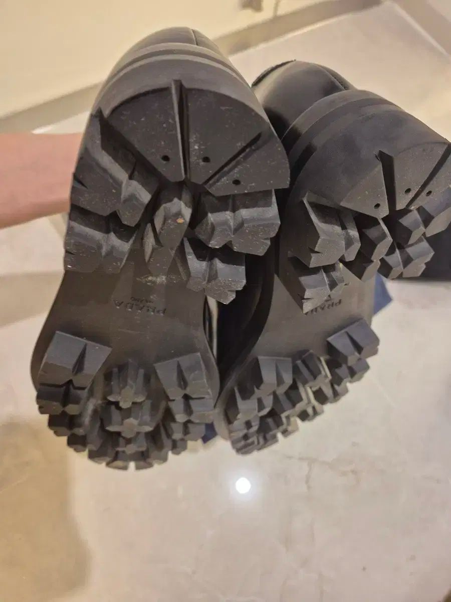 黒
