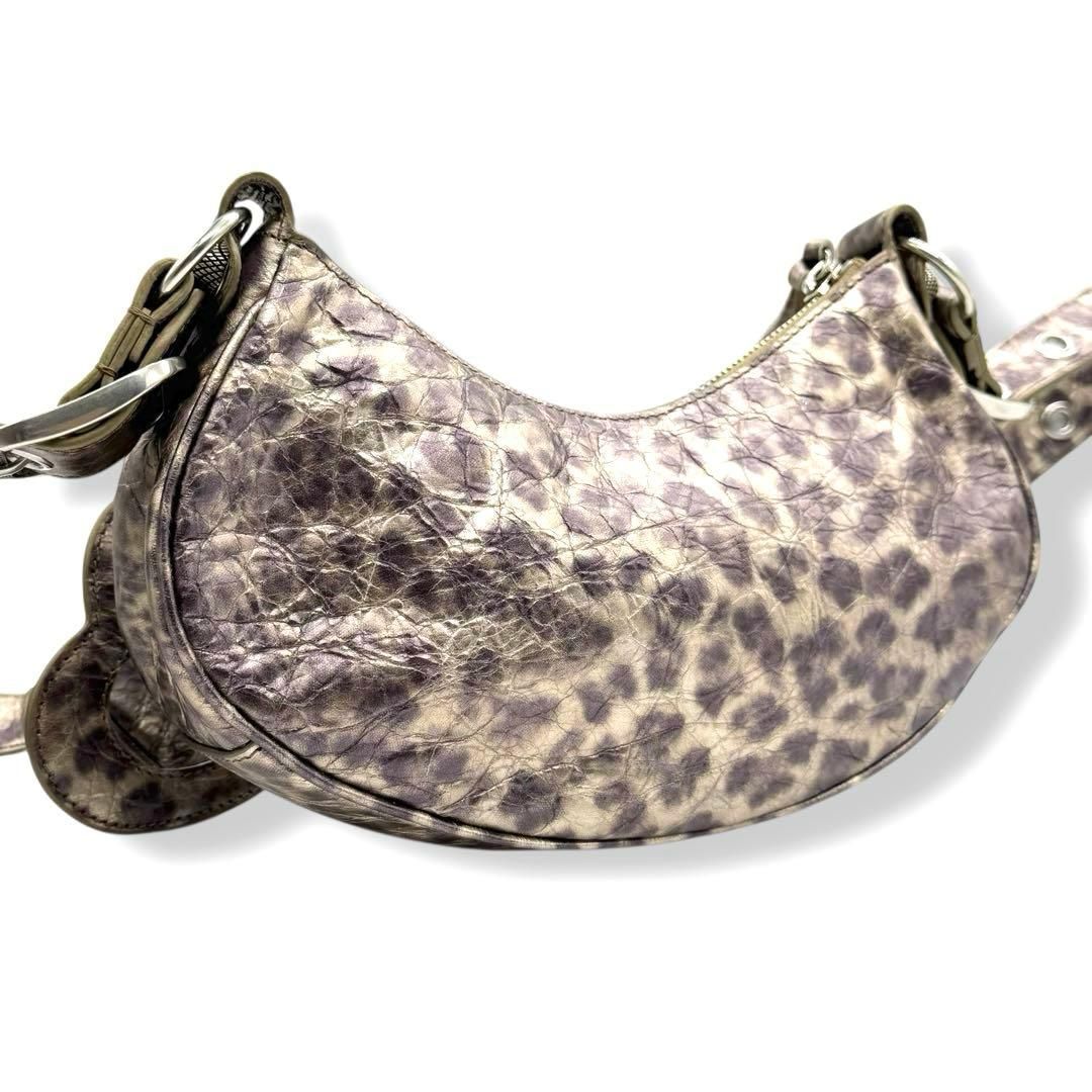 新品同様　バレンシアガ　ルカゴールXS ショルダーバッグ　レオパード　3438 新品同様 バレンシアガ ルカゴールXS ショルダーバッグ レオパード