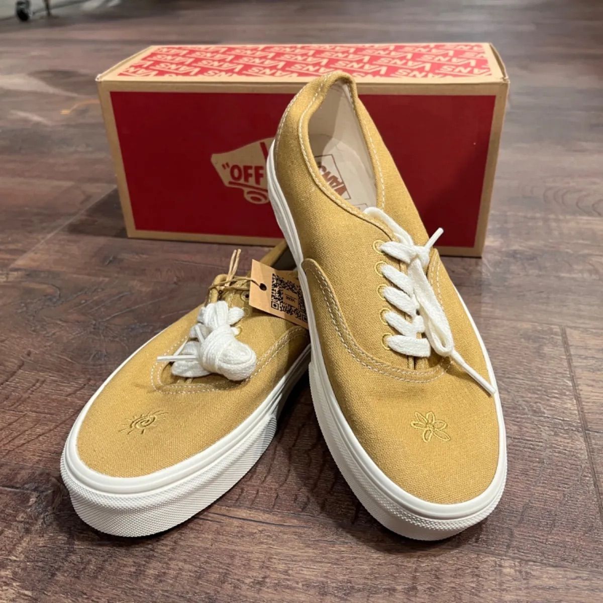 VANS スニーカー 靴 バンズ Authentic スケート オシャレ 送料無料