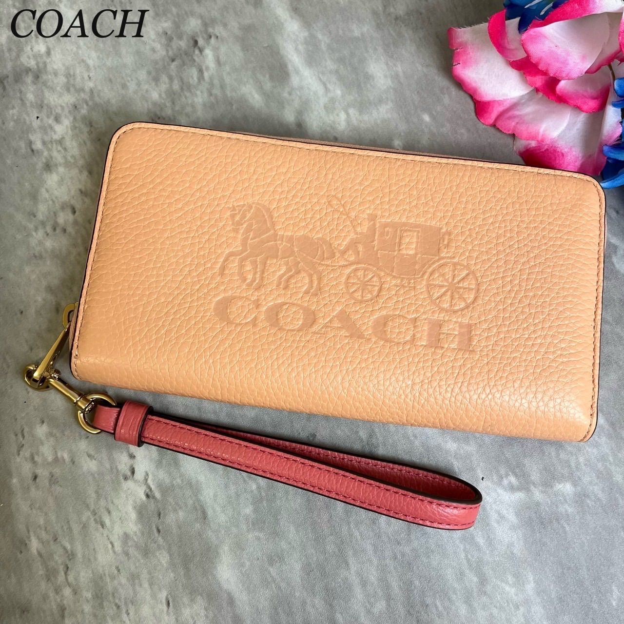 COACH コーチ 長財布 ラウンドファスナー ロゴ型押し ベージュ
