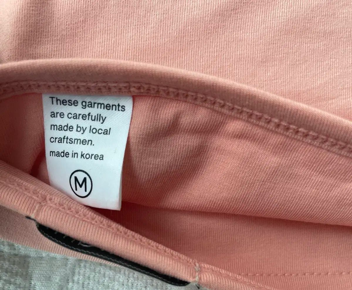 y♡y様 ルルレモン restless 長袖 サイズ6 白＆サイズ8 黒