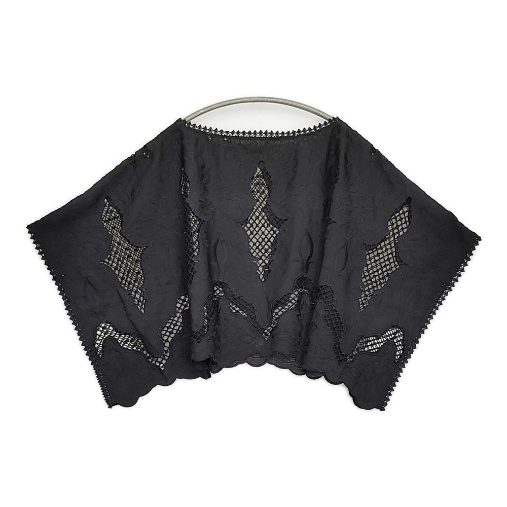 Diagram GRACE CONTINENTAL 刺繍ポンチョトップ 定価31900円 25SS ブラック レディース ダイアグラム グレースコンチネンタル 5-0916M