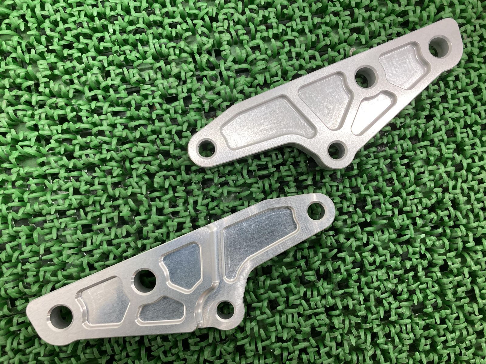 ZRX1200 DAEG トキコ キャリパー 手向け 2015年式 分解清掃済 ZRX1200 DAEG トキコ キャリパー 手向け 2015年式 分解清掃済