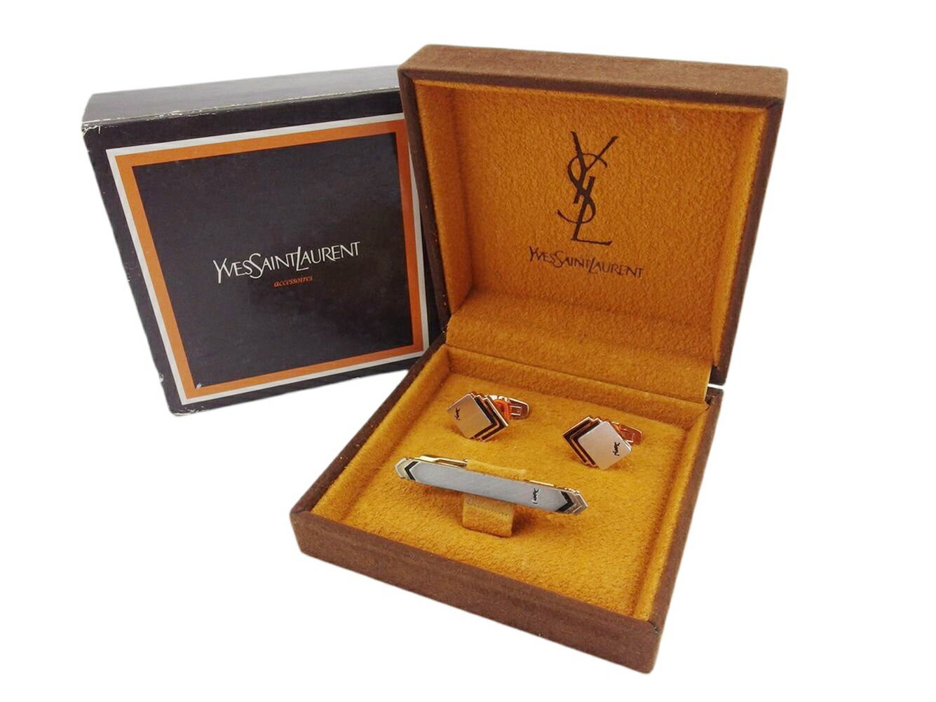 超メルカリ市☆最大30％OFFセール中】サンローラン SAINT LAURENT