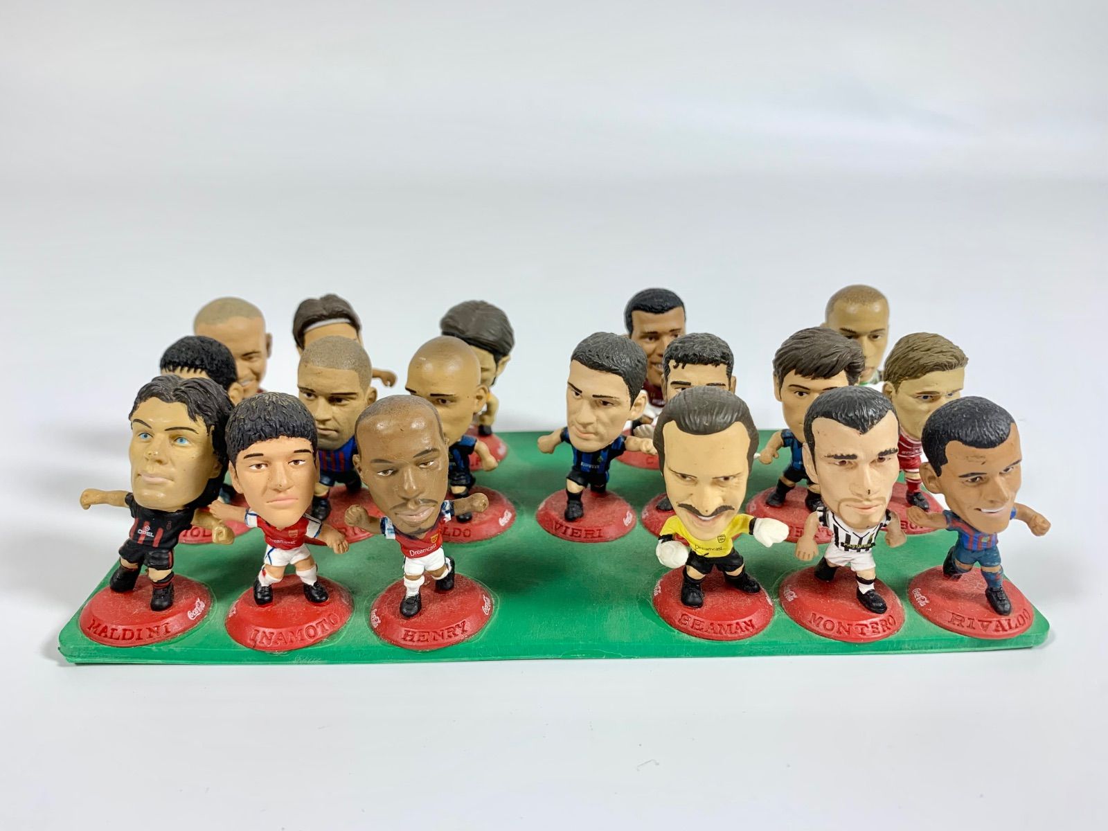中古品】コリンシアン製 サッカー選手 ミニチュアフィギュア