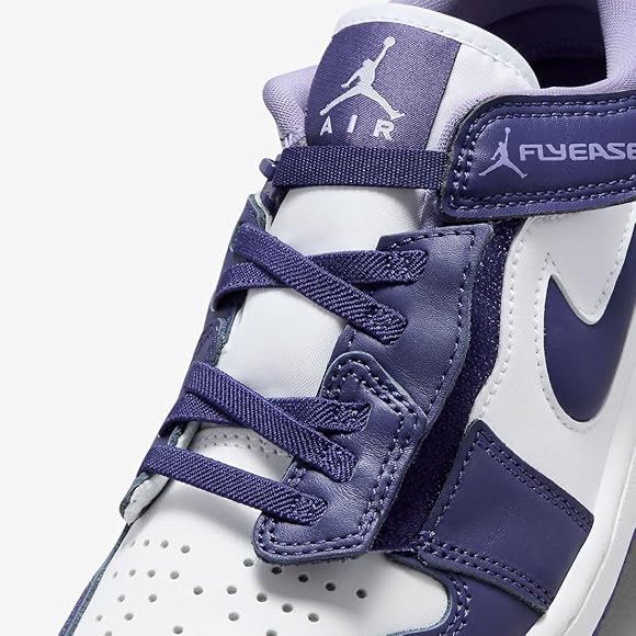 Nike Air Jordan 1 Low FlyEase 