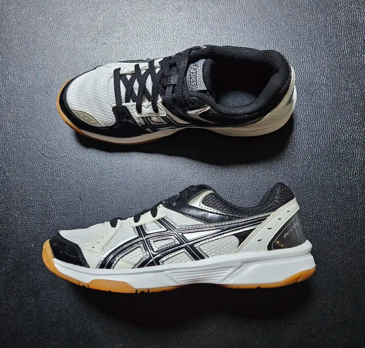 240 Asics(アシックス) リブレ cs 入学試験 インド化 バレーボールシューズ バドミントンシューズ