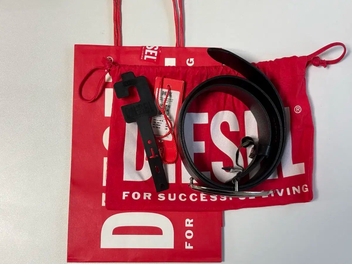 DIESEL ディーゼル　ベルト　レディース　サイズ80/32 DIESEL】ウィメンズ ベルト｜デニム・レザー・ビスコース