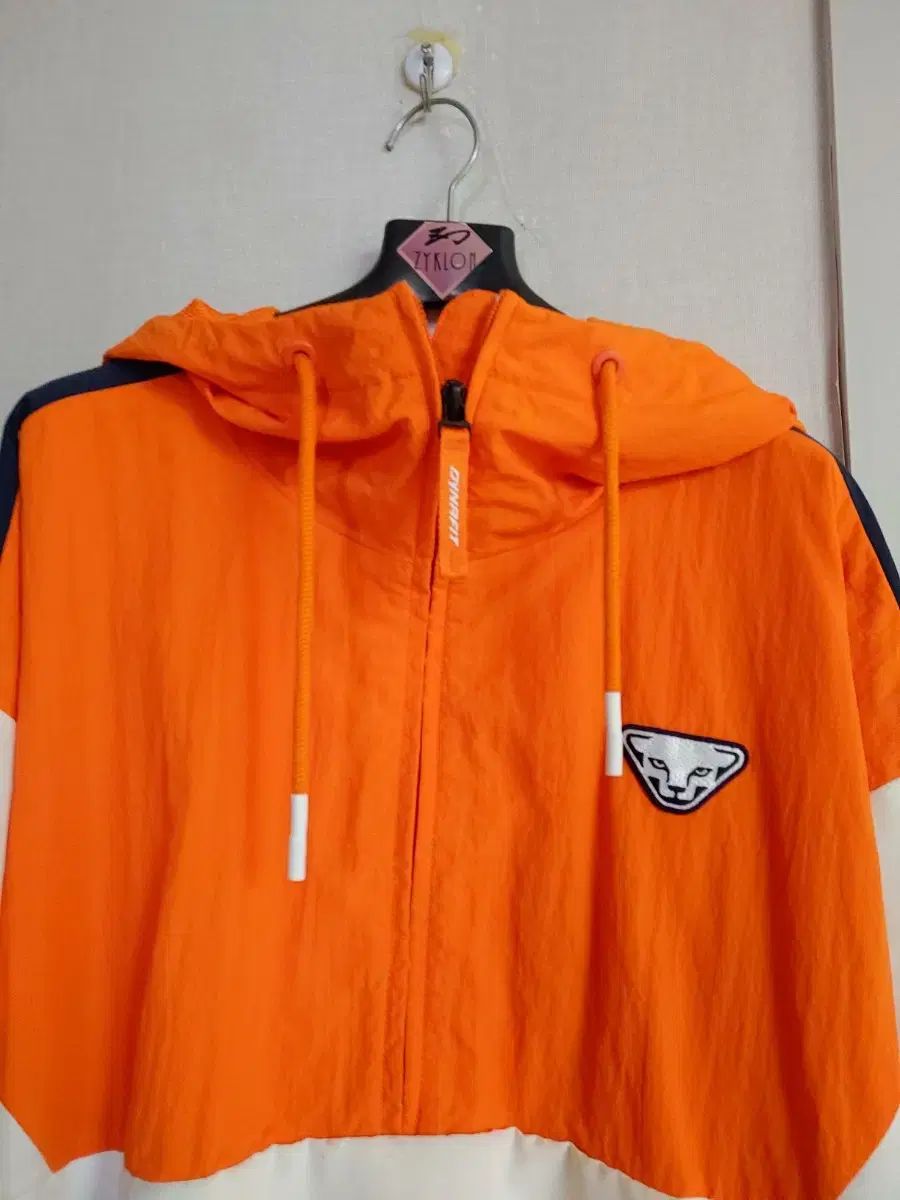 【激安】! ダイナフィット フード シャカシャカ素材 ウィンドブレーカー オーバーフィット 100 ― 105