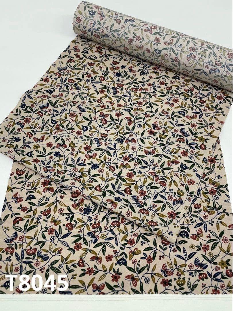 小紋 全体柄 鶴草花 正絹 反物 小紋 全体柄 鶴草花 正絹 反物 - メルカリ