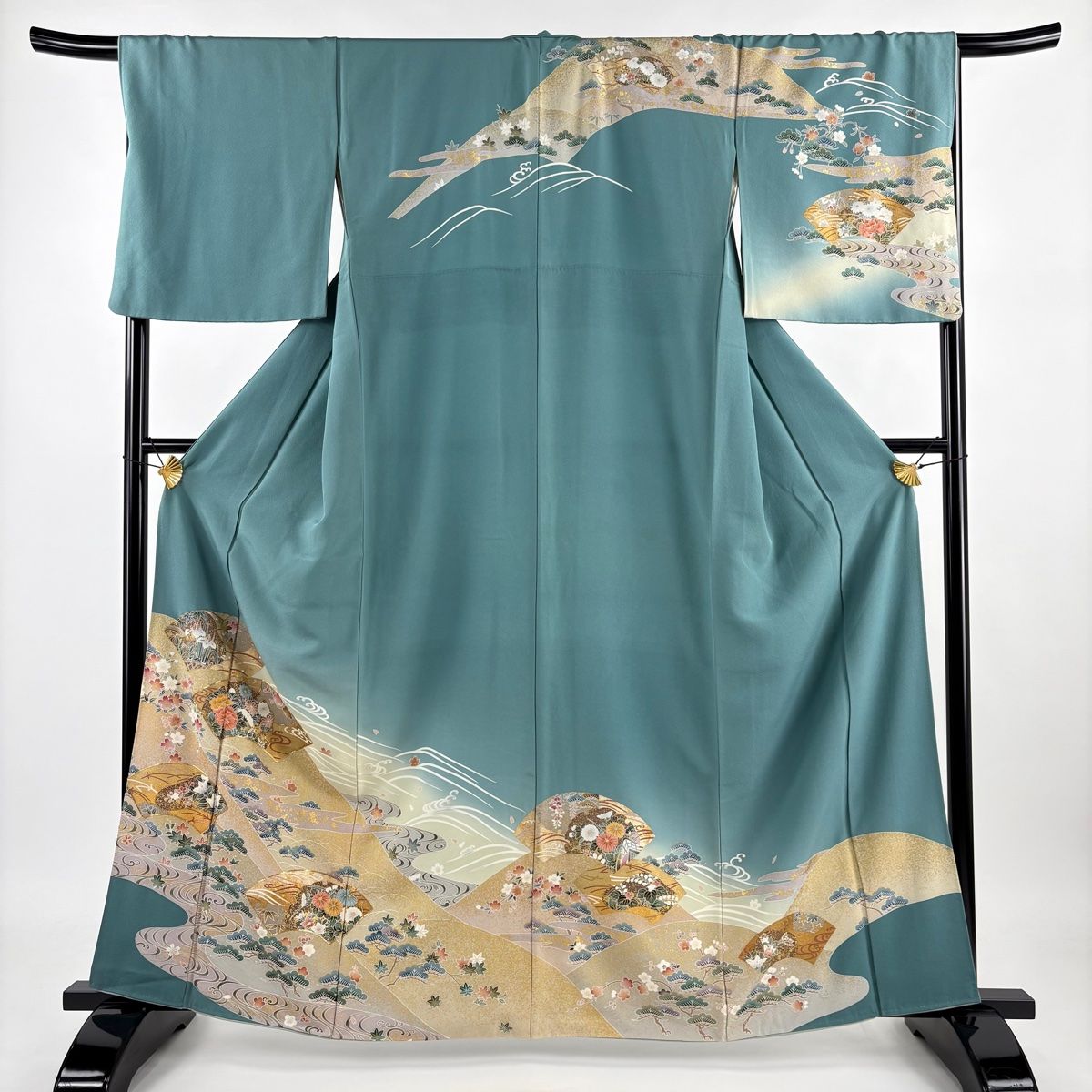 中古美品ベージュ色　鶴扇面柄 袷訪問着 中古】 訪問着 レディース 正絹 ベージュ 遠山 風景柄 身丈150cm