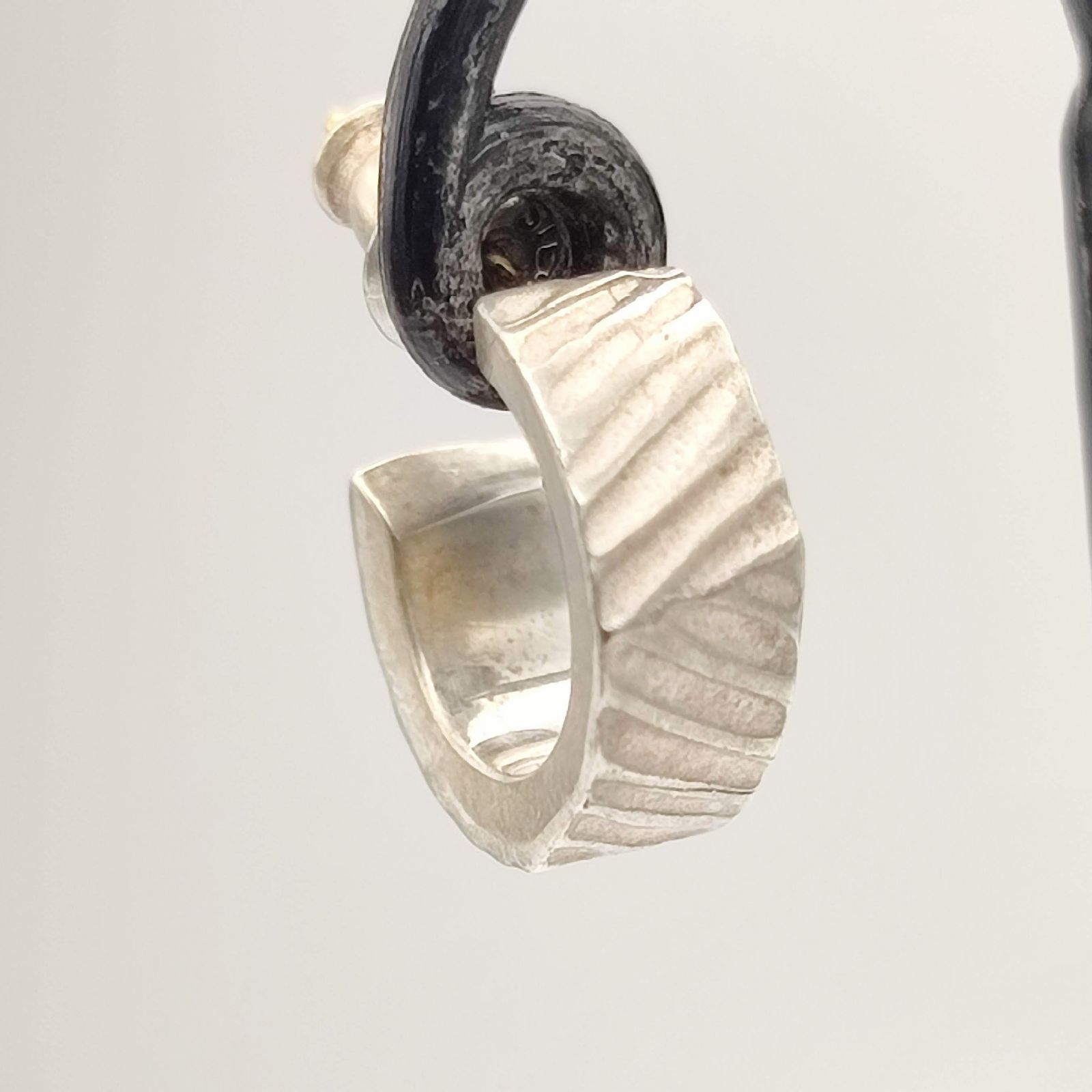 GARNI ガルニ フープピアス K18×シルバー925 SILVER