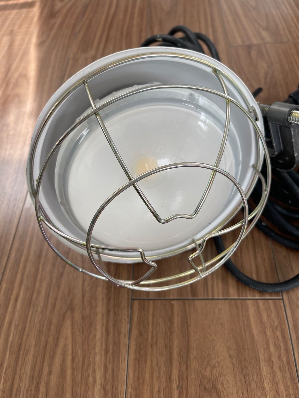 投光器