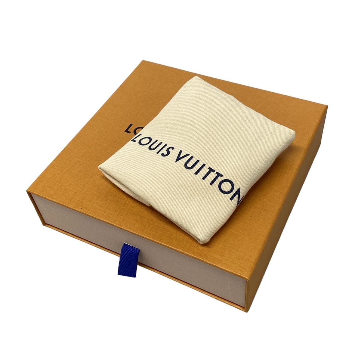 VUITTON
