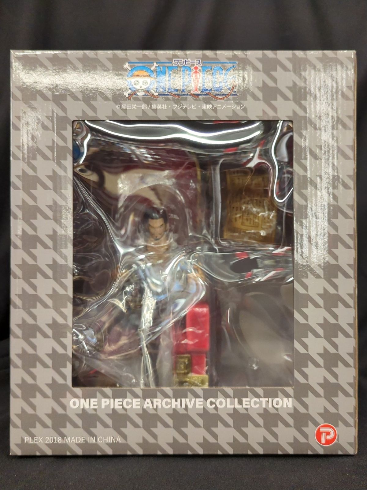 美品】ワンピースアーカイブコレクションミホークフィギュア