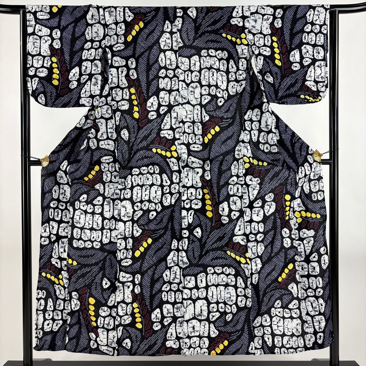 浴衣 身丈150.5cm 裄丈65.5cm M 絞り浴衣 草花 幾何学模様 濃紺 綿 名品