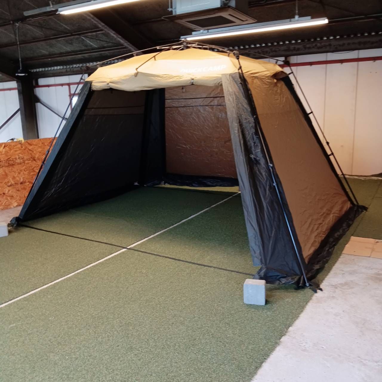 4m×2.8m サンド×シルバーコーティング
