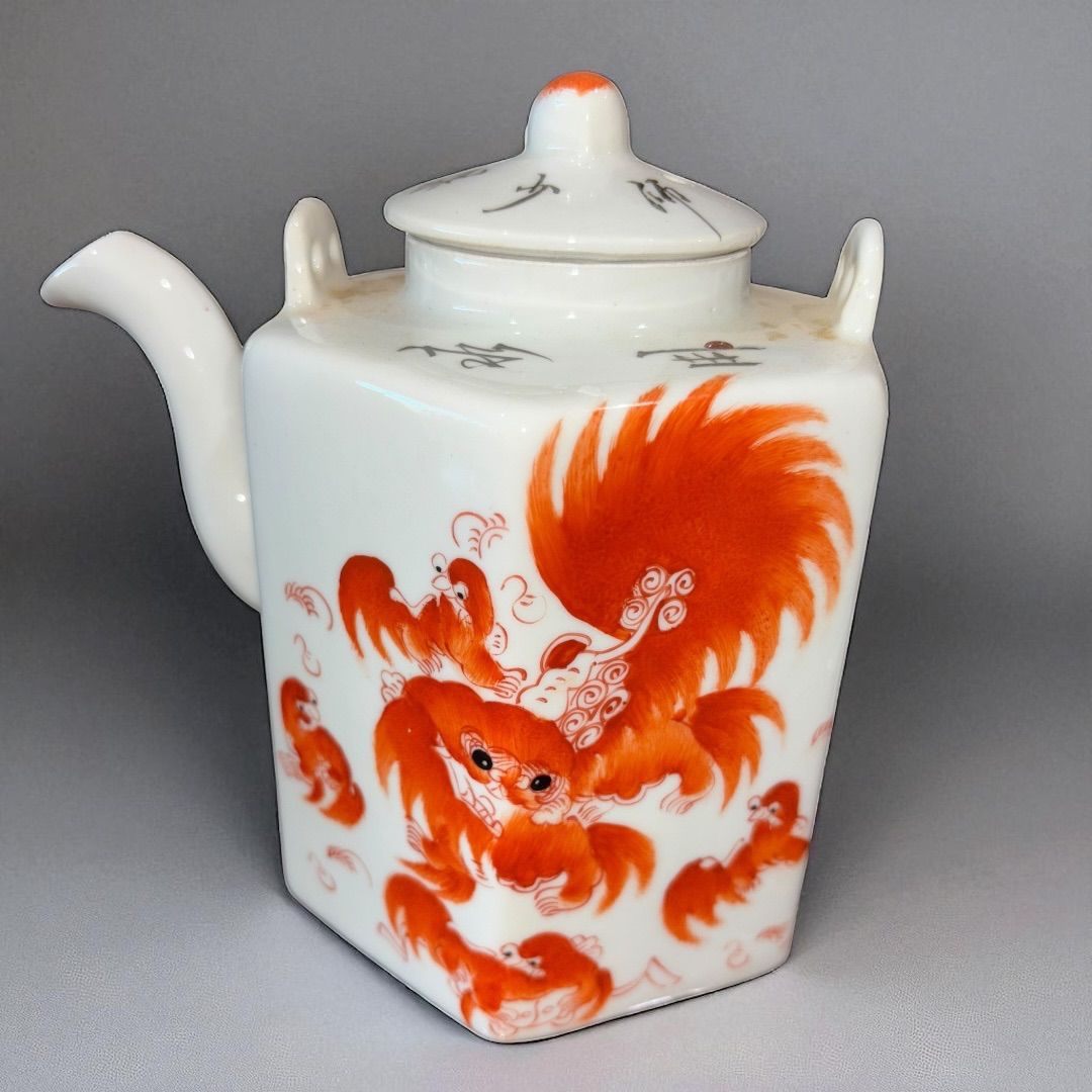 中国美術 清時代 古染付 獅子摘 玉図 蓋物 水指 茶道具 古陶磁 中国美術 清時代 古染付 獅子摘 玉図 蓋物 水指 茶道具 古