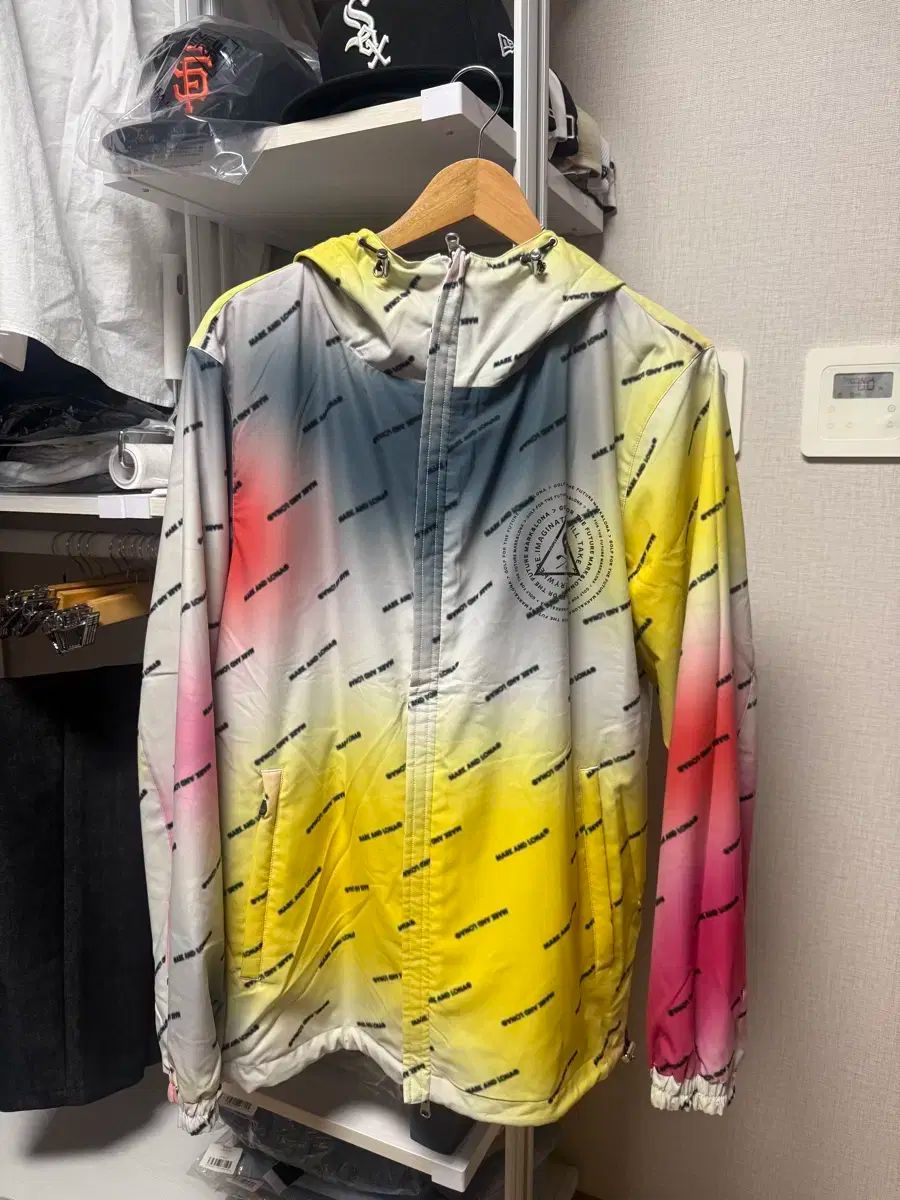 MARK-LONA マークアンドロナ フード ジップアップ