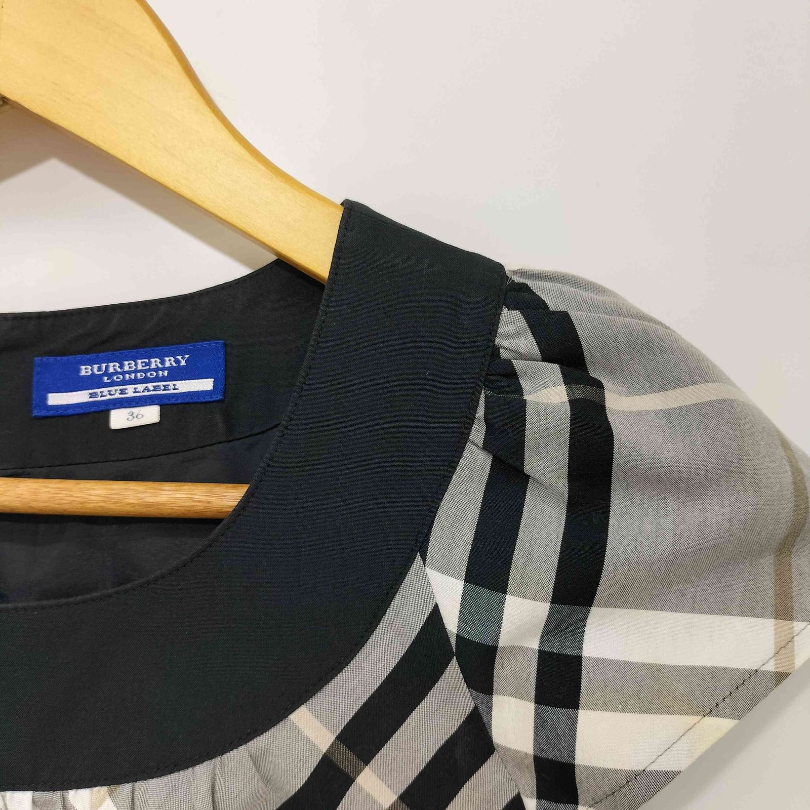 バーバリーブルーレーベル ノースリーブワンピース ノバチェック レザー プリーツ バーバリーブルーレーベル BURBERRY BLUE LABEL ノバチェック