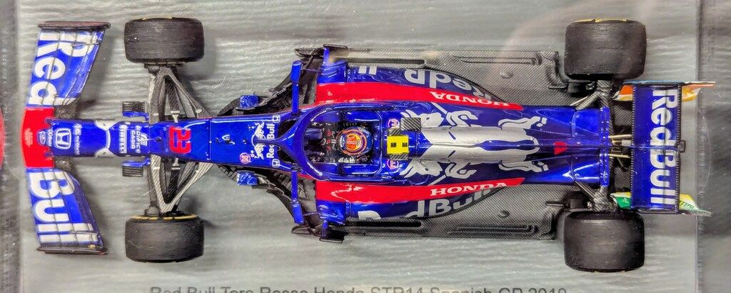 1|43 レッドブル