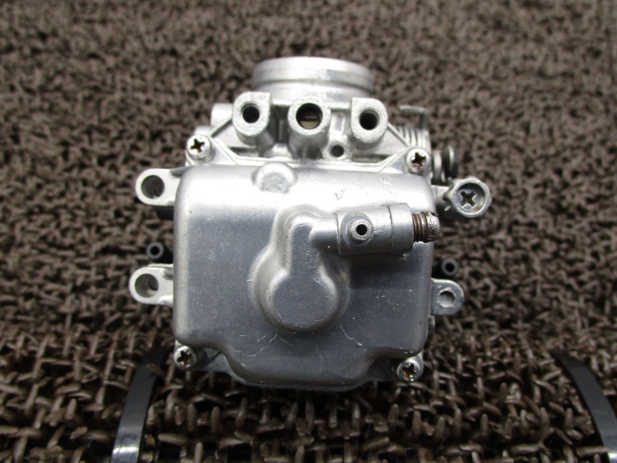 キャブレター A6895