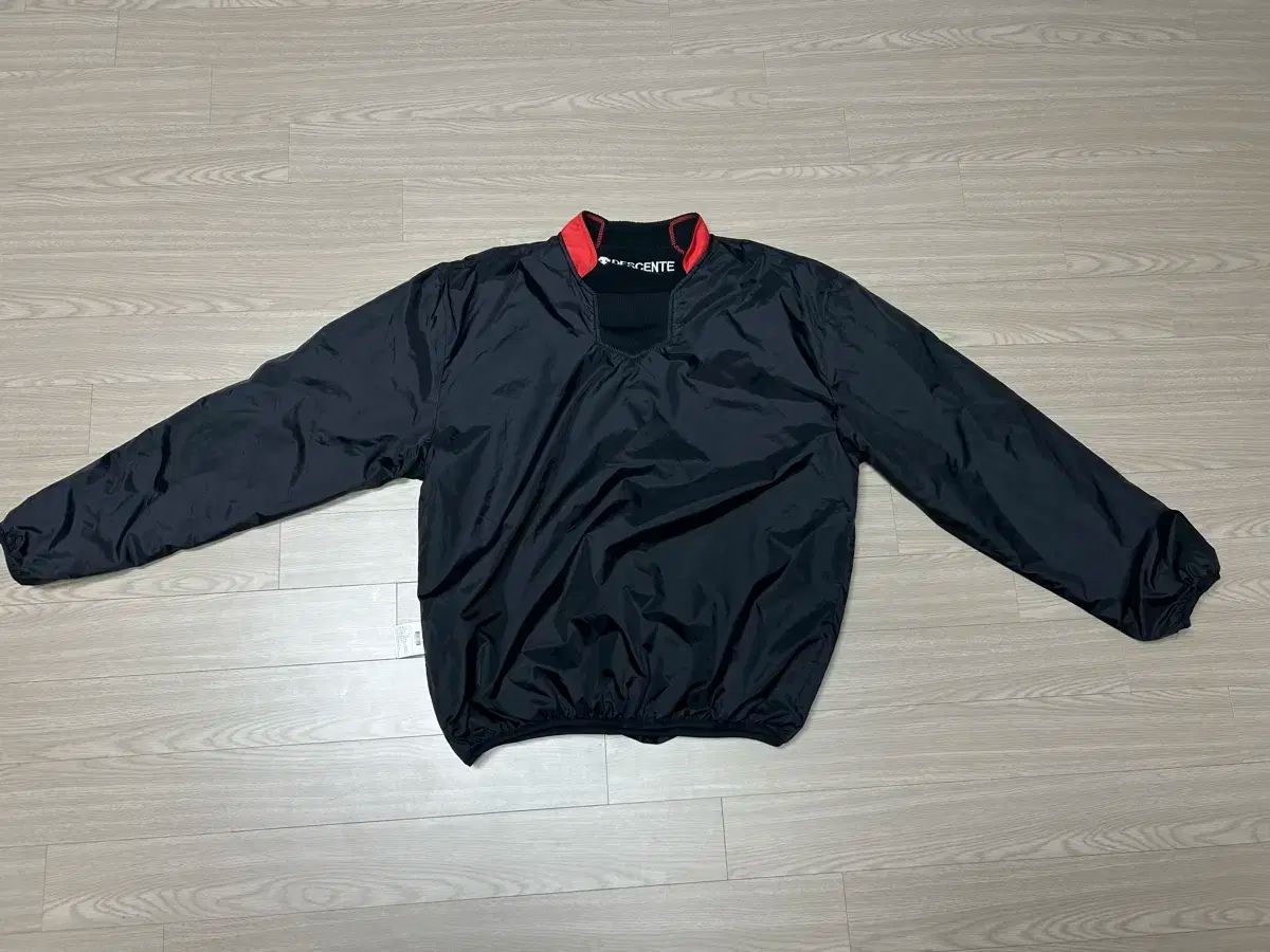 ご注文期待 致します! LGツインズ デサント₍DESCENTE トレーニング トップス ウォームアップ ジャケット フリース XL