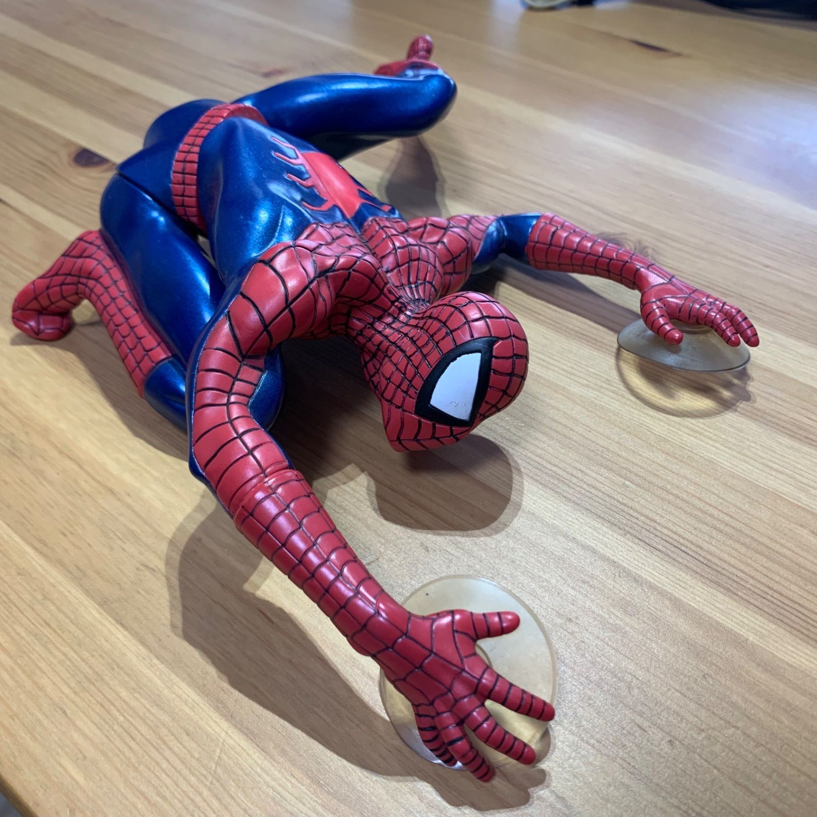 スパイダーマンのフィギュア 吸盤付き - メルカリ