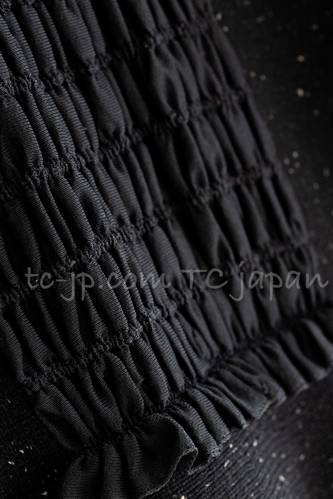 激貴重 シャネル ワンピース CHANEL ブラック 蝶々柄スパンコール装飾 ウール カシミヤ ニット セーター ドレス 40 42
